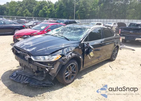 2014 Ford Fusion Se z USA, uszkodzony, nr VIN 3FA6P0HDXER137490